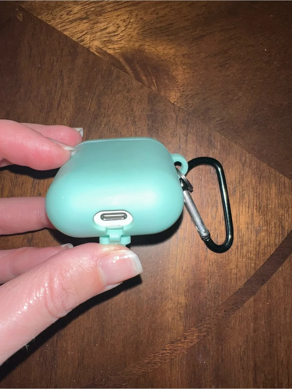 EUC Apple White Wireless Earbuds Shown In-Ear